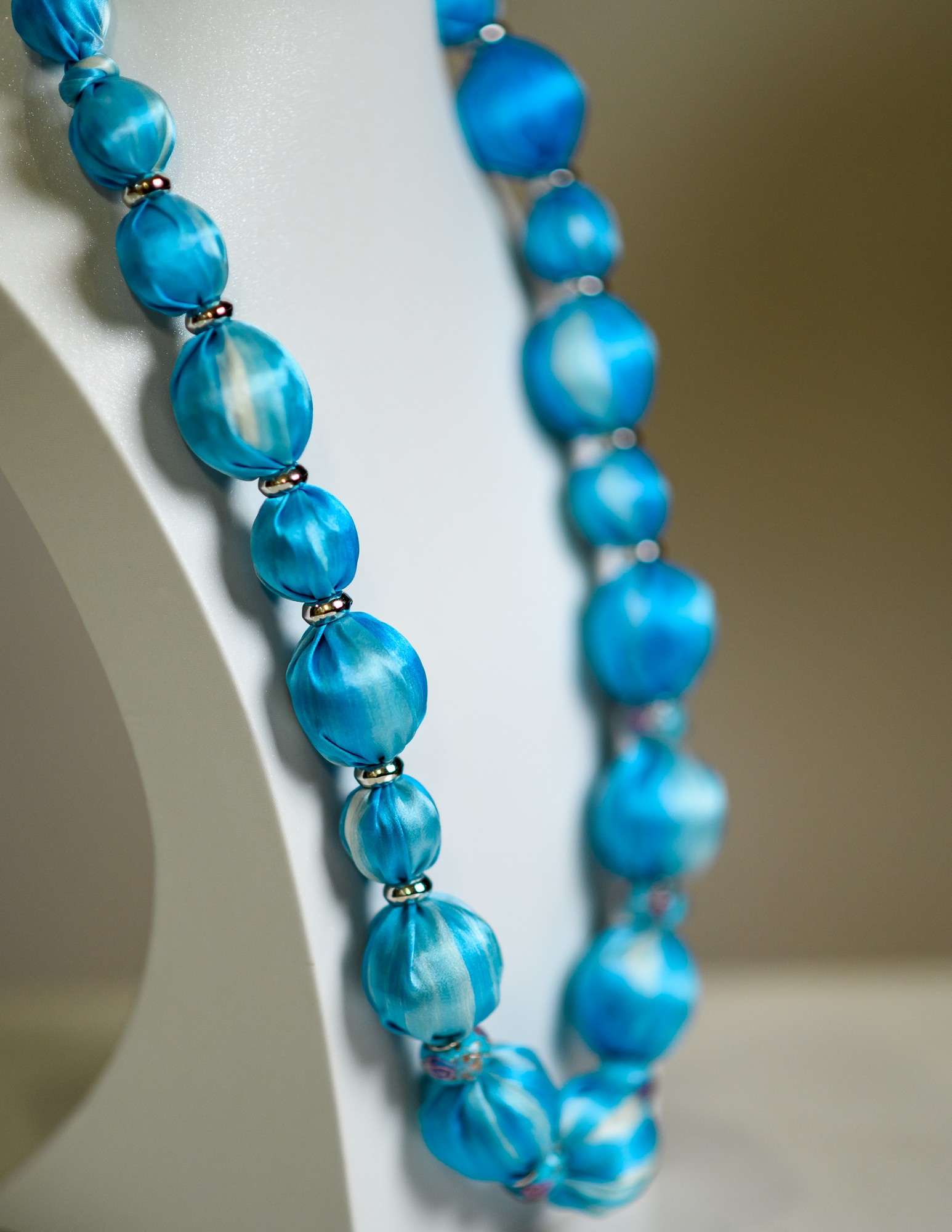 Unique Silk Necklace</br>BREEZE - Image 3