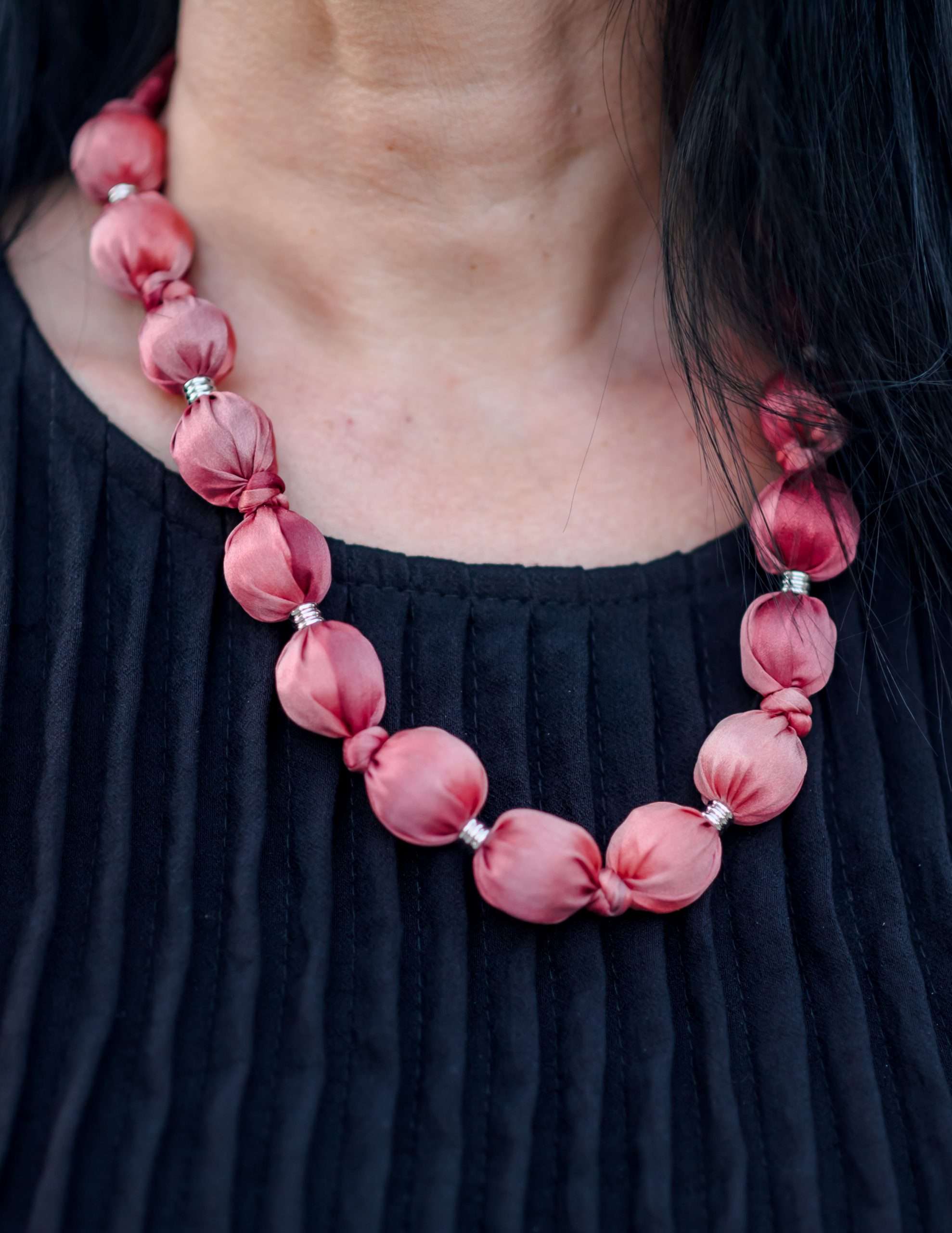 Unique Silk Necklace <br>UMBER