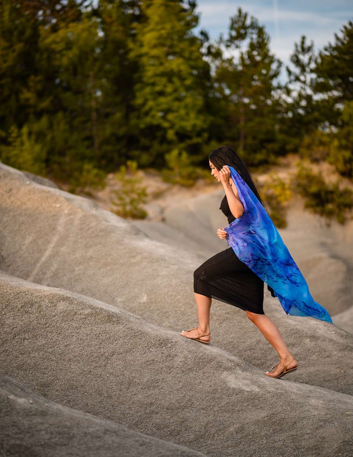 Unique Silk Shawl <br>SAPPHIRE GLEAM - Image 8