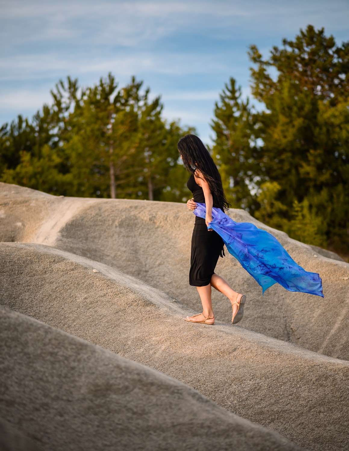 Unique Silk Shawl <br>SAPPHIRE GLEAM - Image 7