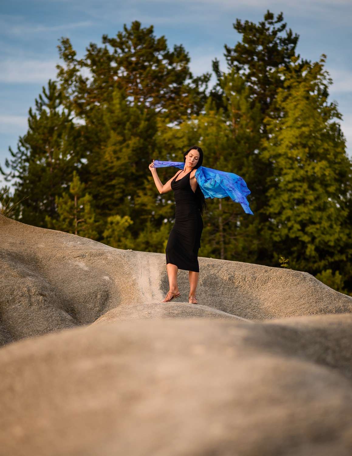 Unique Silk Shawl <br>SAPPHIRE GLEAM - Image 6