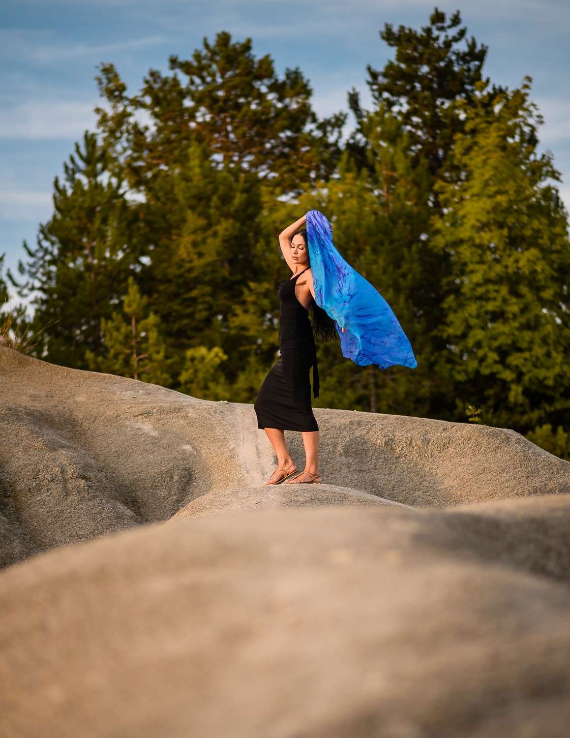 Unique Silk Shawl <br>SAPPHIRE GLEAM - Image 3