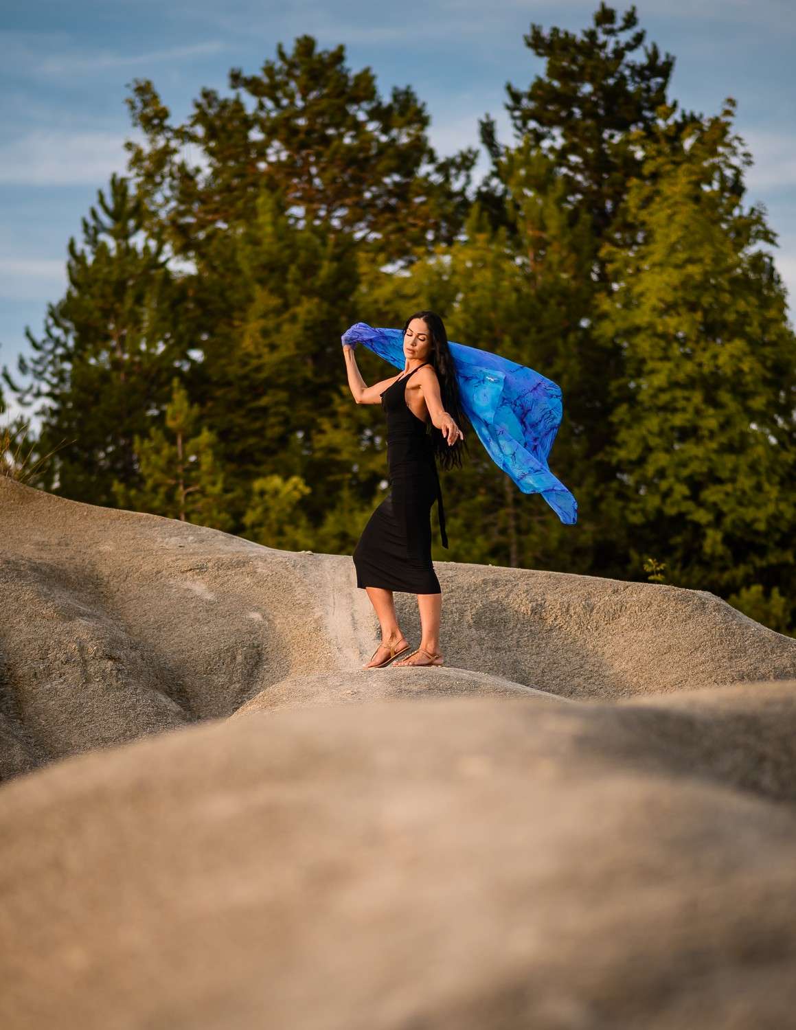 Unique Silk Shawl <br>SAPPHIRE GLEAM - Image 4