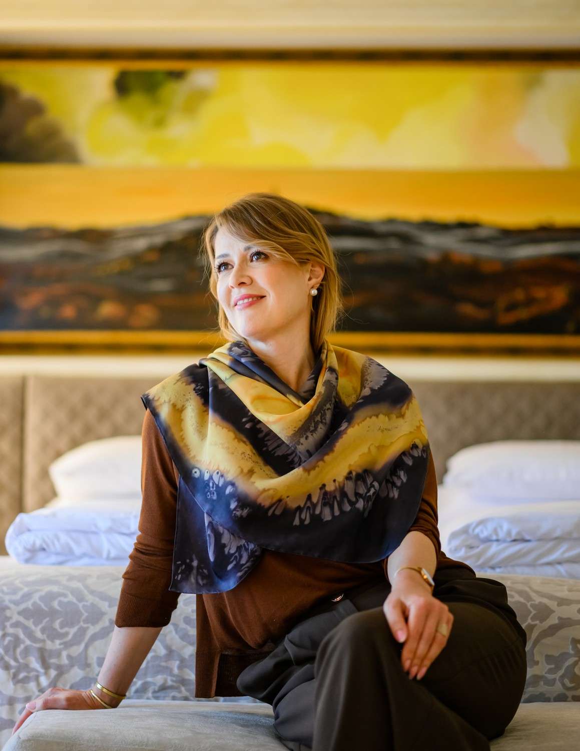 Unique Silk Shawls<br>SUBTLE DRAMA
